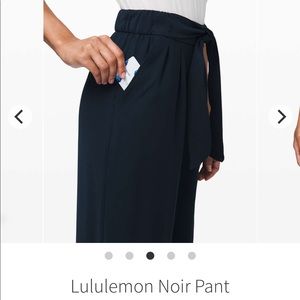 Brand new without tag lululemon noir pant - size 8 in true navy!